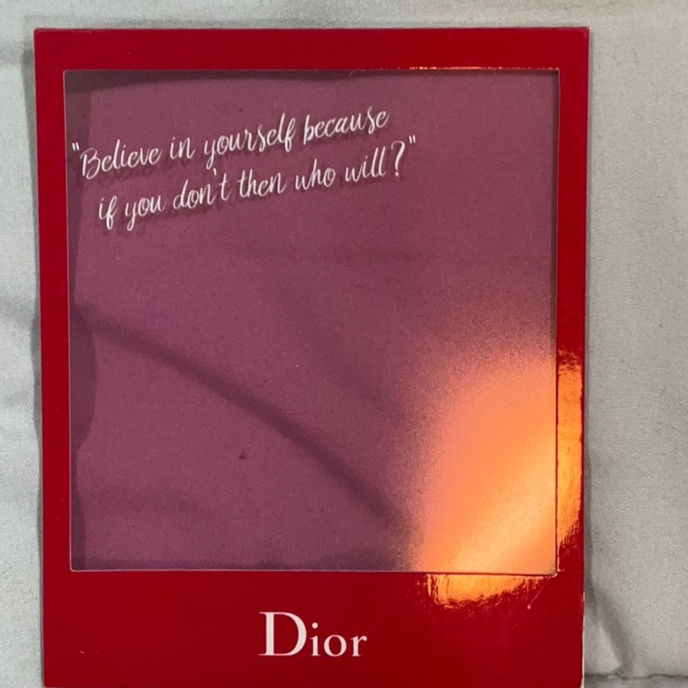 Dior Rouge Ultra Rouge Lipstick Magnetic Polaroid Frames Collection - Picture 4 of 7